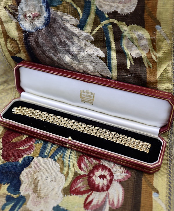 A very fine 18 Carat Cartier Gold Bracelet, Maillon Panthere", Circa 1990's - image 5