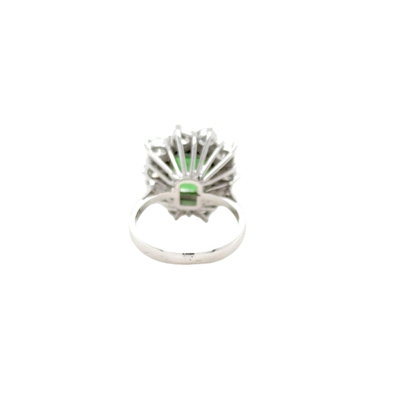 18k white gold Tsavorite & diamond Ring - image 4