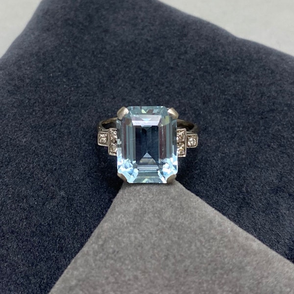 Aquamarine Diamond Ring in 18k White Gold date circa 1950, SHAPIRO & Co since1979 - image 1