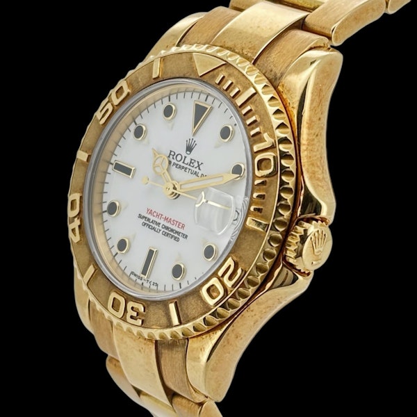 ROLEX YACHTMASTER 37mm UNPOLISHED WITH BOX AND PAPERS 1997 - image 2