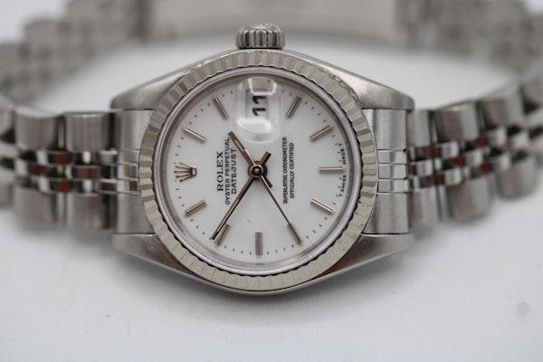 Rolex Datejust 26mm 69174 Box and papers 1995 - image 9