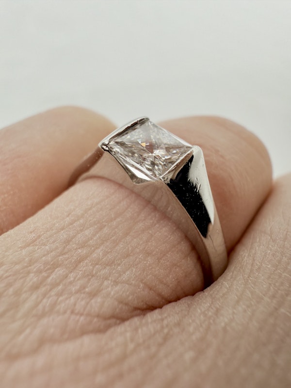 0.90ct Princess Cut Diamond Solitaire Engagement Ring - image 3