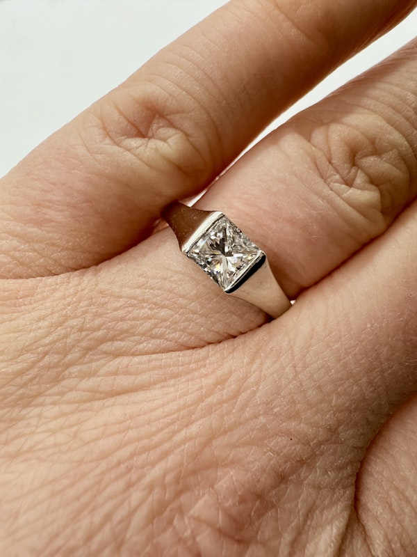 0.90ct Princess Cut Diamond Solitaire Engagement Ring - image 4