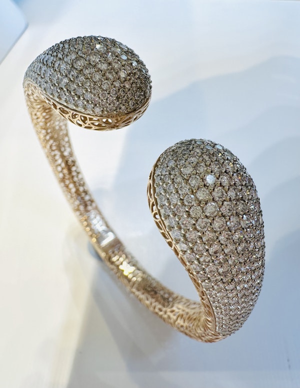 6.25ct Diamond & Rose Gold Bangle. - image 1