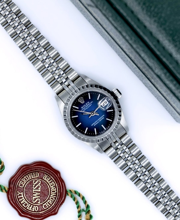 1991 Rolex Lady Datejust 69240 - Factory Vignette Dial - image 9