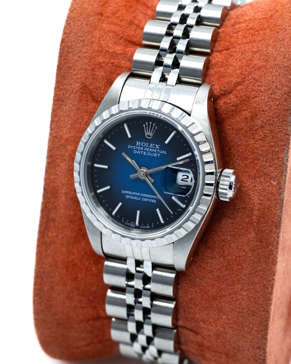 1991 Rolex Lady Datejust 69240 - Factory Vignette Dial - image 4