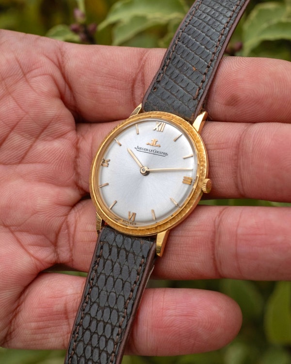 1955 Jaeger-LeCoultre Dress Watch - 18k Florentine Bezel Mint Condition - Rare Vintage 33mm - image 2