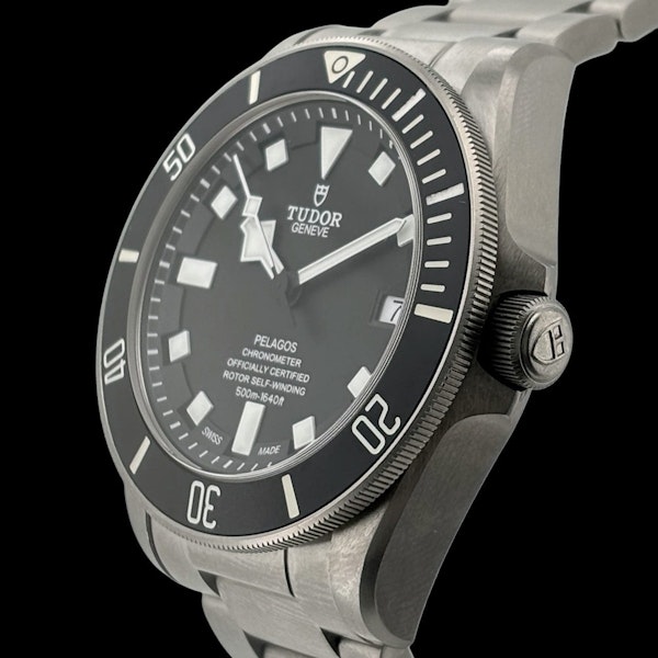 TUDOR PELAGOS TITANIUM 25600TN FULL SET 2018 - image 2