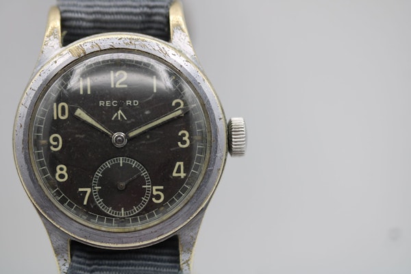 Record 'Dirty Dozen' British Military Watch - image 7