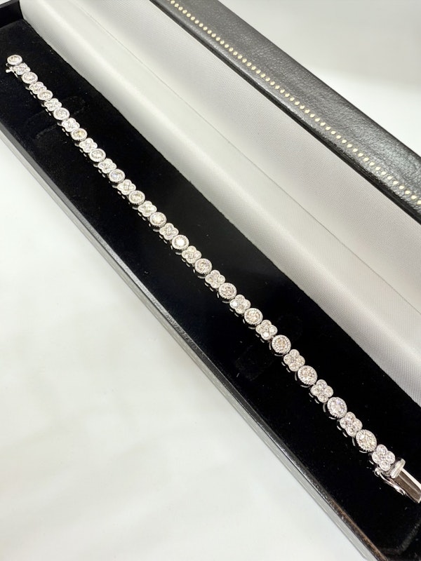 6.90ct Diamond Tennis/Line Bracelet. - image 2