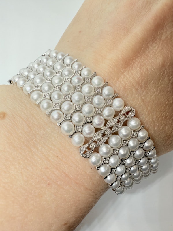 White Pearls & Diamond Bracelet - image 6