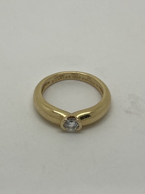 Cartier Diamond Ring 18ct Yellow Gold. Mark Constable Unit 301