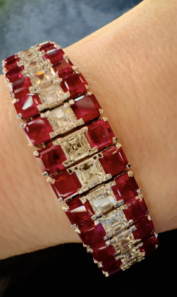 18K White Gold, 29.56ct Natural Ruby & 11.82ct Diamond bracelet - image 3