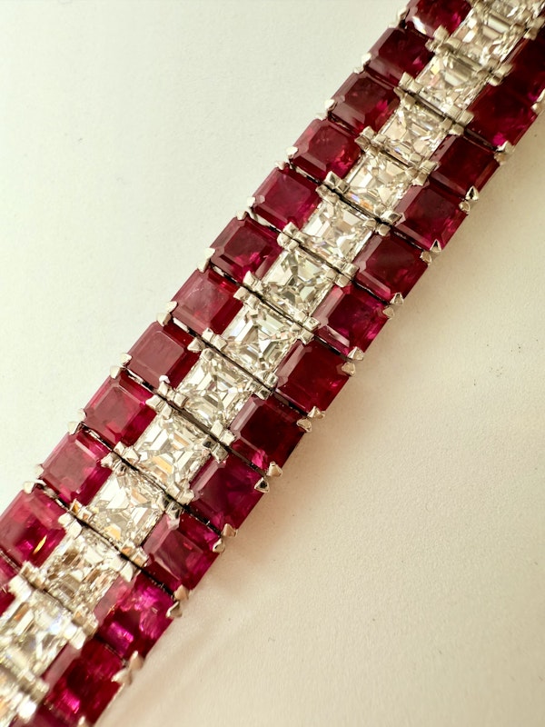 18K White Gold, 29.56ct Natural Ruby & 11.82ct Diamond bracelet - image 9