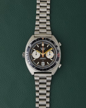 Heuer Autavia 11630 P Decompression Bezel Vintage Chocolate Dial