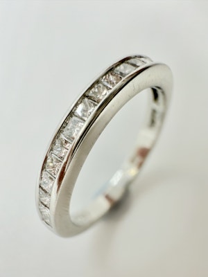 Half Eternity, 0.88ct Diamond Ring