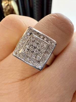 1.00ct Diamond Ring.