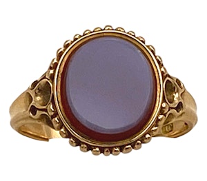 Antique banded carnelian 15 ct. gold fancy ring