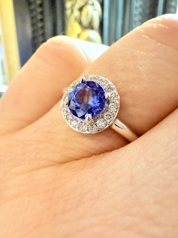 0.50ct Tanzanite & 0.23ct Diamond Ring - image 4