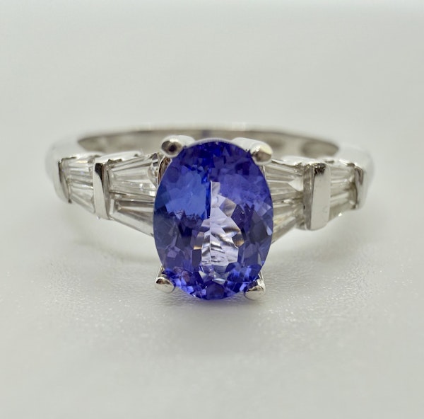 0.90ct Tanzanite & 0.40ct Diamond Ring. - image 4