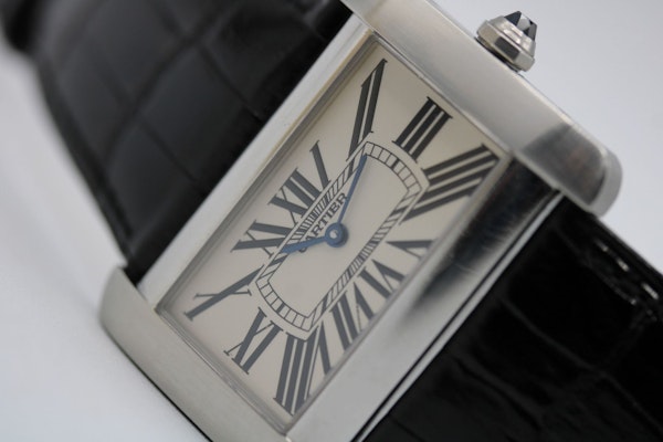 Cartier Tank Divan 2600 - image 12