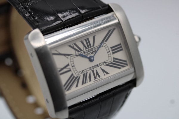 Cartier Tank Divan 2600 - image 3