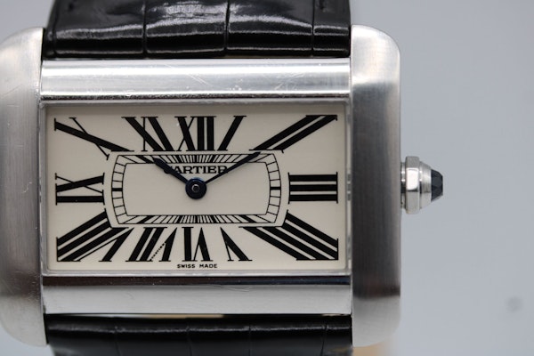 Cartier Tank Divan 2600 - image 8