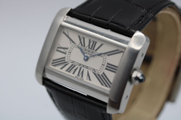 Cartier Tank Divan 2600 - image 2