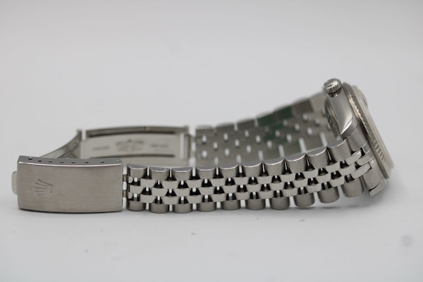 Rolex Datejust 31mm 68274 Box and Papers 2005 - image 11