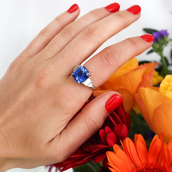 Cartier 7.51 Carat GIA Certified Burma Sapphire, Diamond, Gold and Platinum Ring, Circa 2000 - image 6