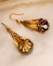 Downstairs at Grays: A fine pair of 15 ct. Yellow Gold Almandine Garnet & Crystal Foliate style, Pendant Earrings. English. Circa 1860 - image 4
