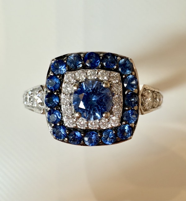 0.50ct Natural Blue Sapphire & 0.75ct Diamond Ring - image 6