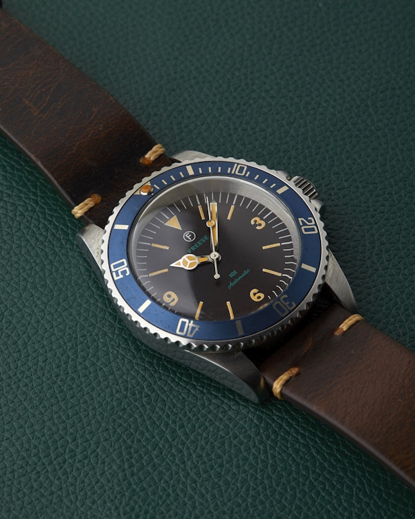 Freese 101 Dark Chocolate Dial Blue Bezel Simon Freese Watch - image 9