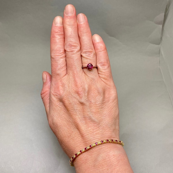 Ruby Ring in 18ct White Gold date circa 1950, SHAPIRO & Co since1979 - image 2