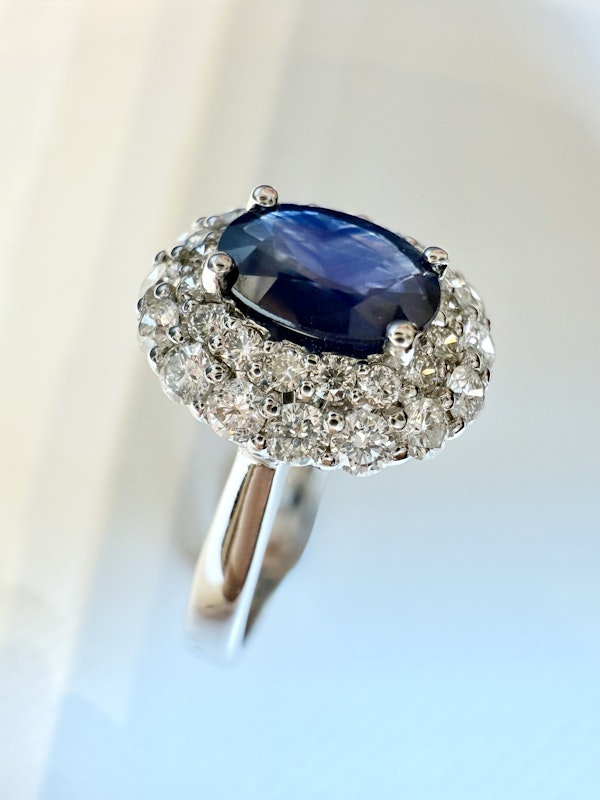 0.72ct Natural Blue Sapphire & 0.59ct Diamond Ring - image 3