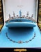 Downstairs at Grays: A fine Diamond & Natural Pearl Tiara/Necklace, Silver tipped 18 ct. Gold, set with 142 Old Mine Cut Diamonds & six Natural Pearls. Belle Époque,  French Circa 1890 - image 7