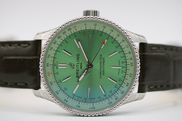 Breitling Navitimer Automatic 35 - image 9
