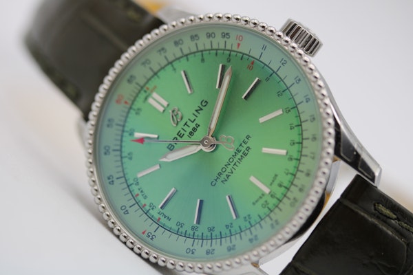 Breitling Navitimer Automatic 35 - image 12