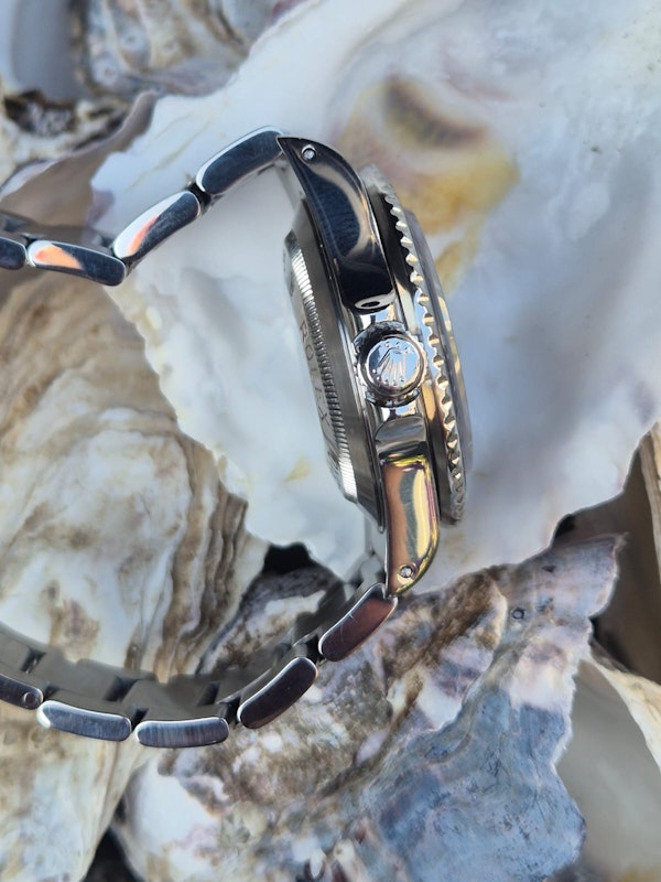 Rolex Sea-Dweller 4000 16600 - image 7