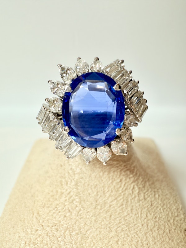 4.50ct Natural Blue Sapphire & 1.80ct Diamond Ring - image 8