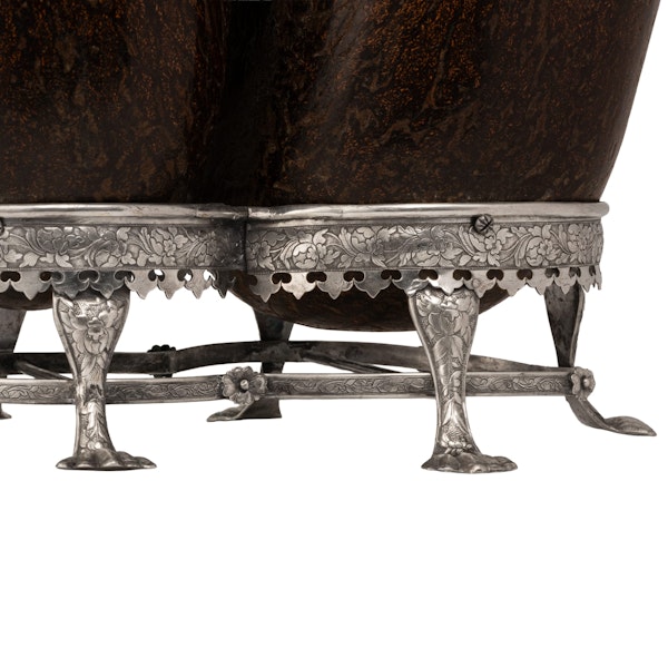 19th century Chinese Straits silver mounted coco-de-mer in the form of an ewer or teapot. - image 8