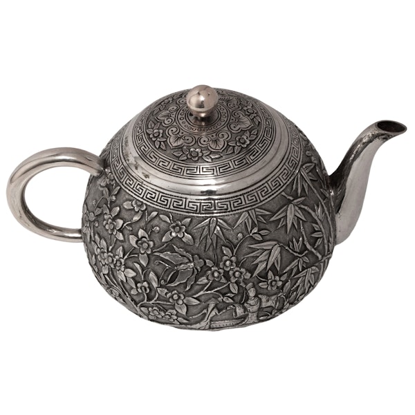 Straits Chinese Silver teapot, 19th century (1870-1910 circa), Canton, mark of Da Xing - image 4