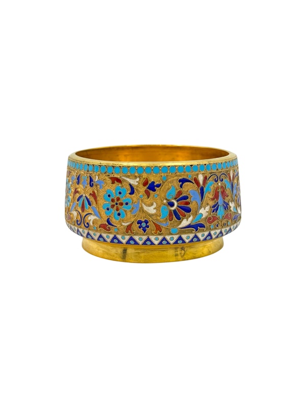 Russian silver gilt and cloisonné enamel salt, Moscow, 1900s. - image 2