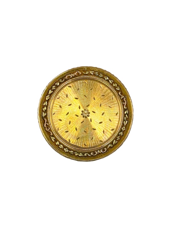 18th century French gold 18ct snuff box. - image 2