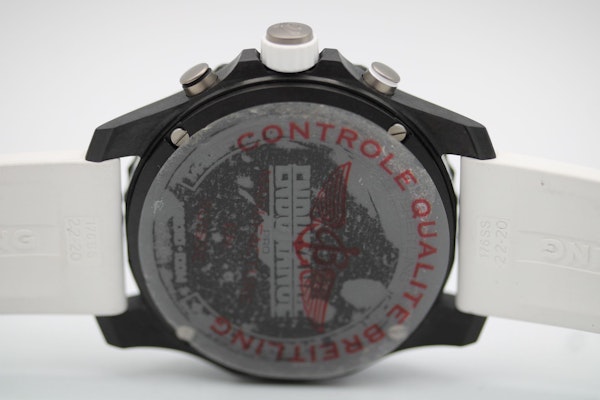 Breitling Endurance Pro X823101 - image 9