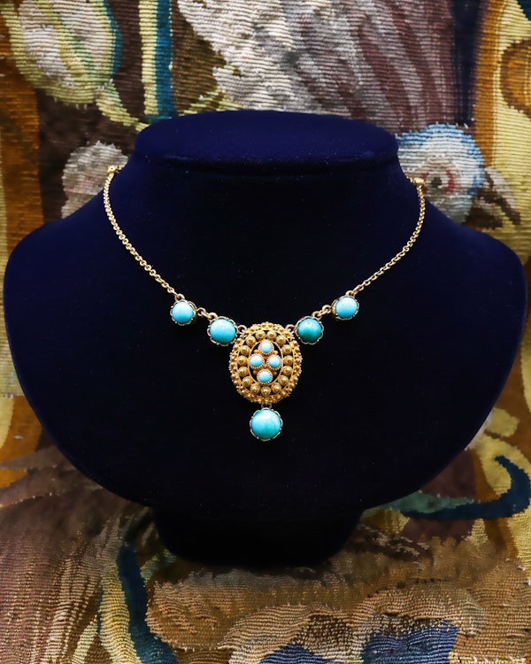A very beautiful High & 15 Carat Yellow Gold (tested) Late Georgian oval Turquoise Cannetille Necklace English Circa 1830 - 1855 - image 1