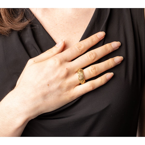 18ct Gold Ring | Signed Andrew Grima | English 1972 - image 6