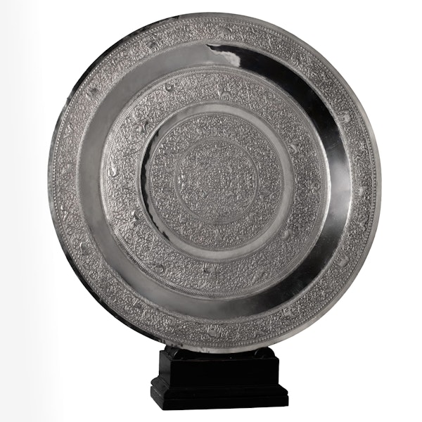 A fine example of Sri Lankan (Ceylon) silver production, this monumental tray (c. 1900) - image 1