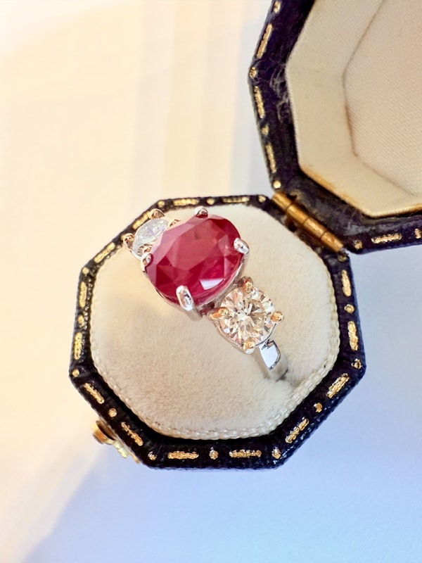 2.14ct Natural Burma Ruby & 0.70ct Diamond Ring. - image 9