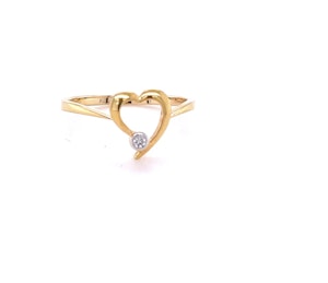 9k gold Heart shape gold diamond ring